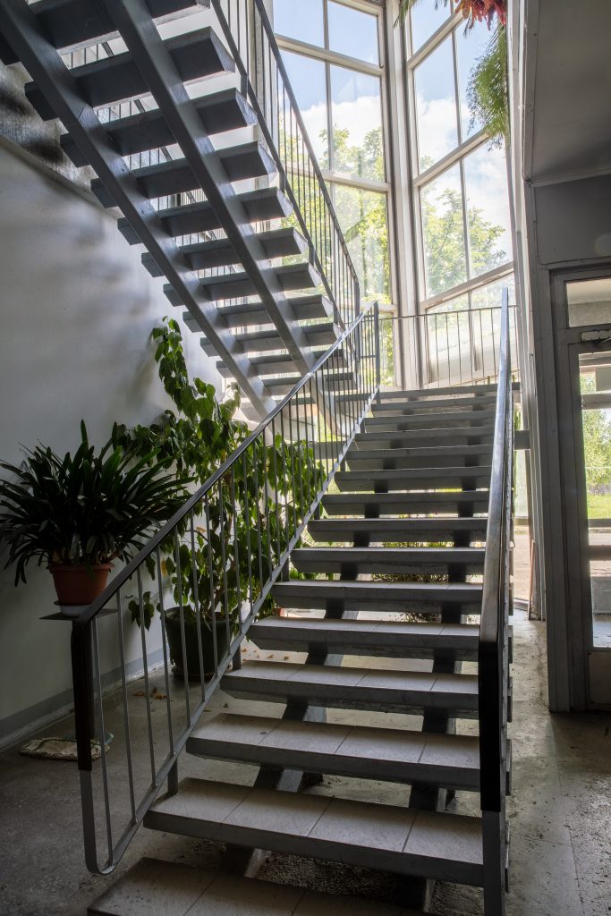 2C5A0692-HDR-copy-683x1024